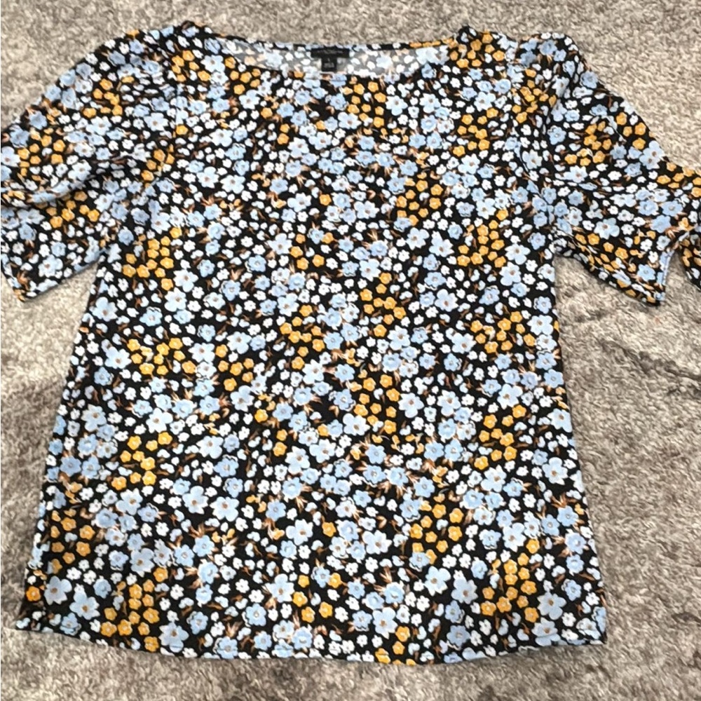 Ann Taylor factory  Floral Blouse Blue and Orange Size S